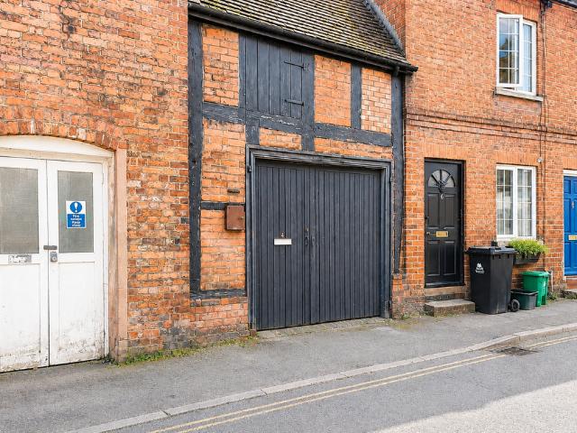 Flat for rent in Newent, Bromsberrow Heath