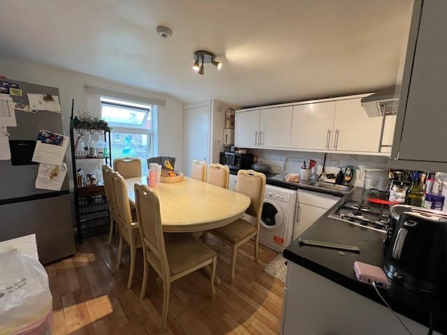 Flat for rent in Seven Kings, Greater London