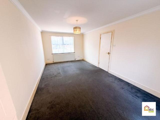 Apartment for rent in Thames View, Greater London