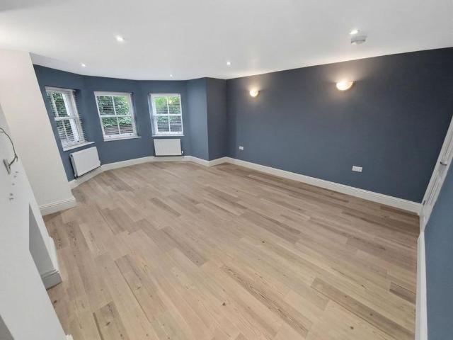 Apartment for rent in Heaton Park, Bury