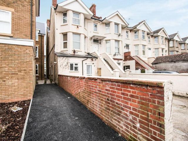 Flat for rent in Wick, Isle Of Man
