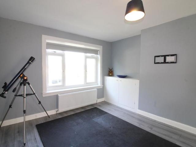Apartment for rent in Glenburn, Scotland