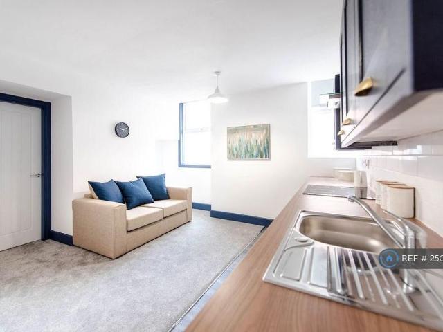 Apartment for rent in Hurst, Greenheys