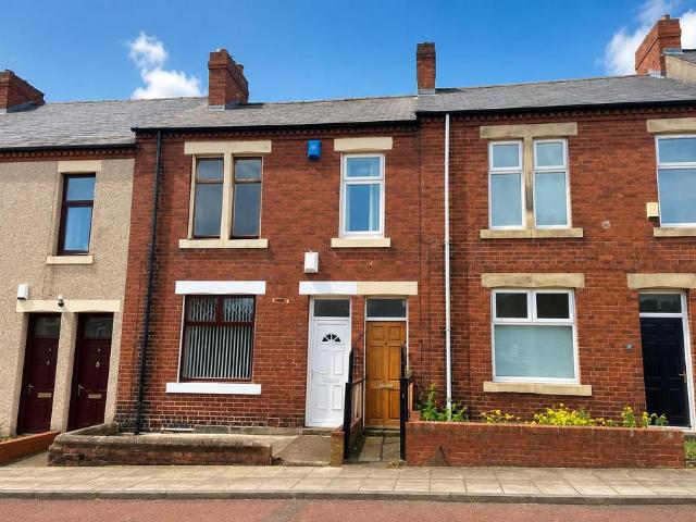 Flat for rent in Pelaw, Tyne And Wear