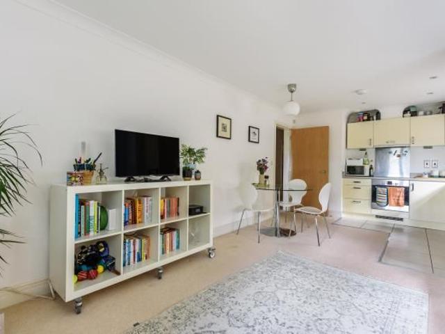 Apartment for rent in New Marston, The Slade