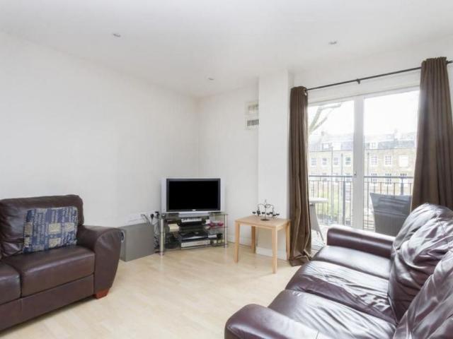 Apartment for rent in Kennington, Greater London