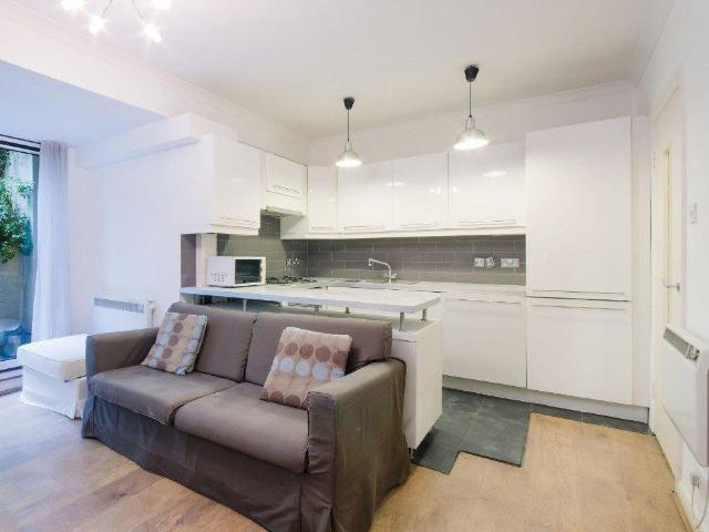 Flat for rent in Bloomsbury, Greater London
