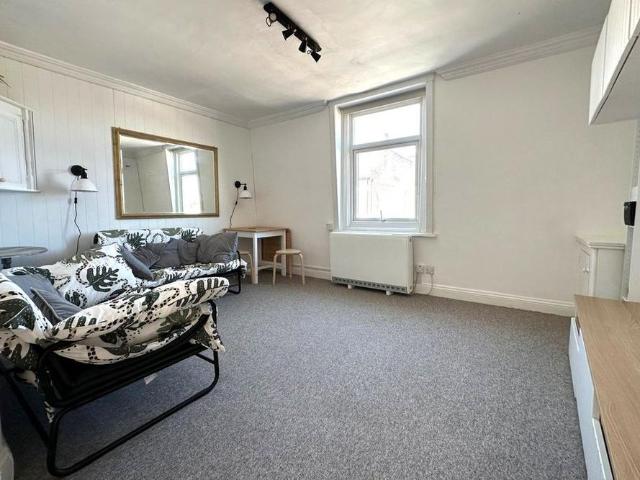 Apartment for rent in Southsea, Portsmouth