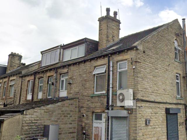 Apartment for rent in Laisterdyke, West Yorkshire