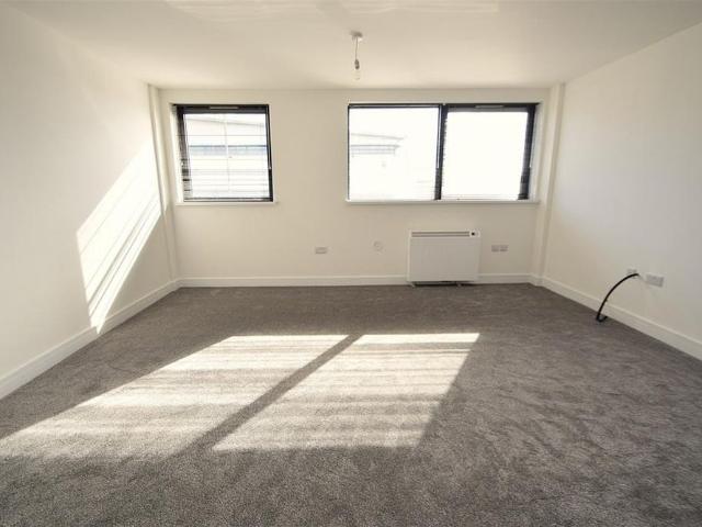 Apartment for rent in Helford, Hampshire
