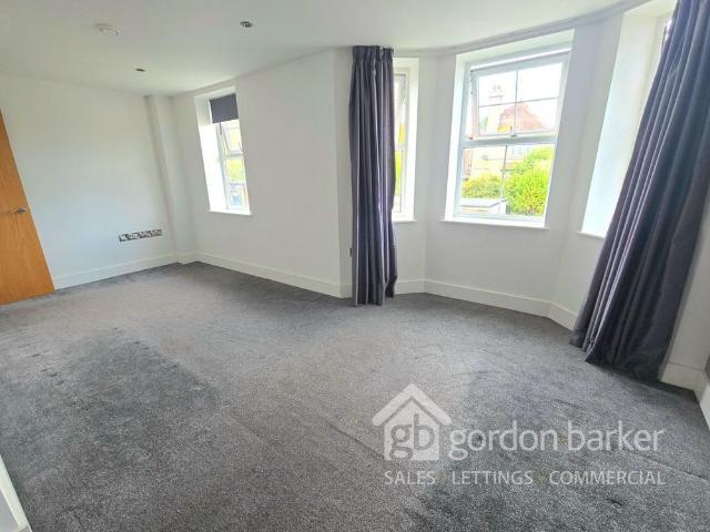 Apartment for rent in Talbot Village, Bournemouth
