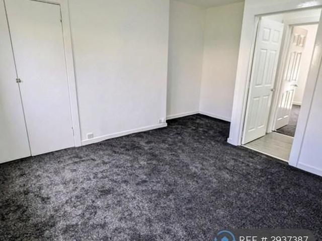 Apartment for rent in Glenburn, Scotland