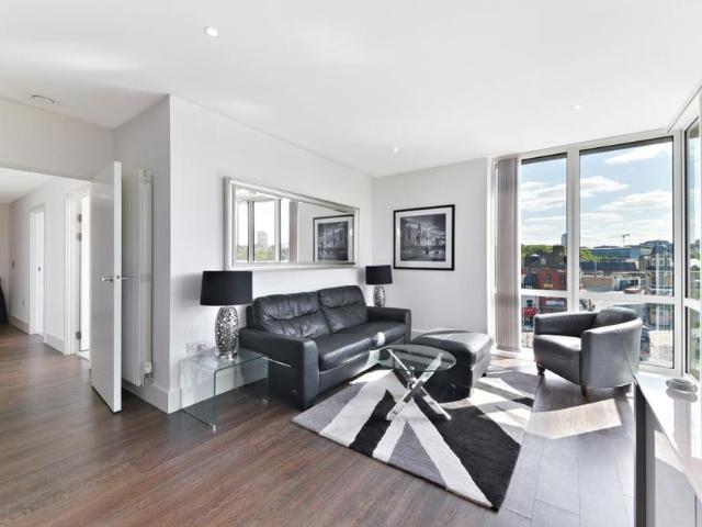 Apartment for rent in Glyndon, Shooters Hill