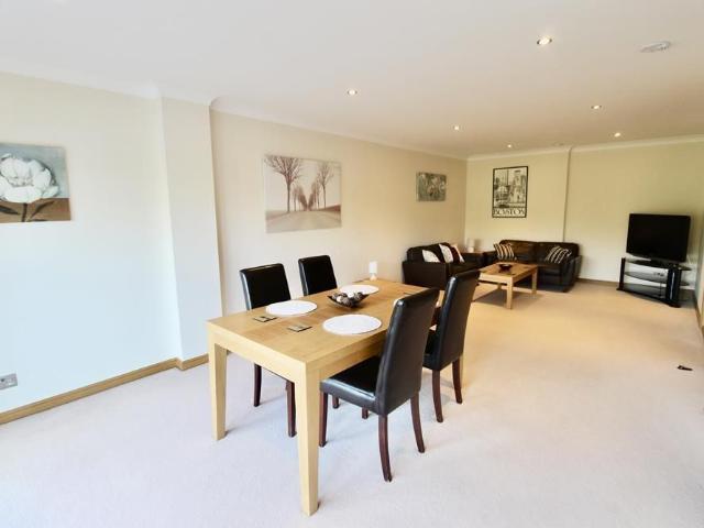Apartment for rent in Ferryhill, Ballindoch
