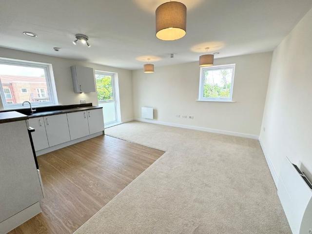 Apartment for rent in Tadley, Priest Down