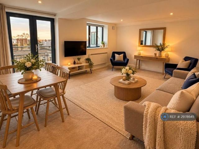 Apartment for rent in Ellacombe, Torquay