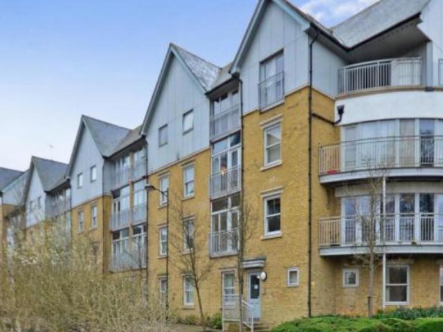 Apartment for rent in St. Mildred's, The Bridge