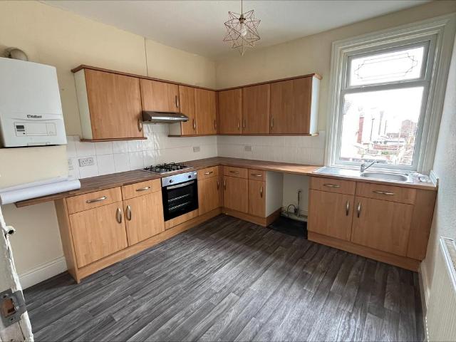 Flat for rent in Blackpool, Claremont
