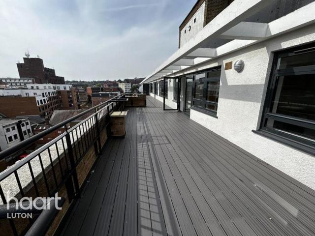 Flat for rent in Spring Park, Luton