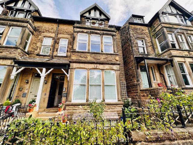 Flat for rent in Harlow, Harrogate