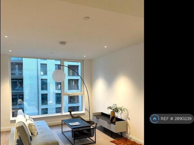 Apartment for rent in Kennington, Greater London