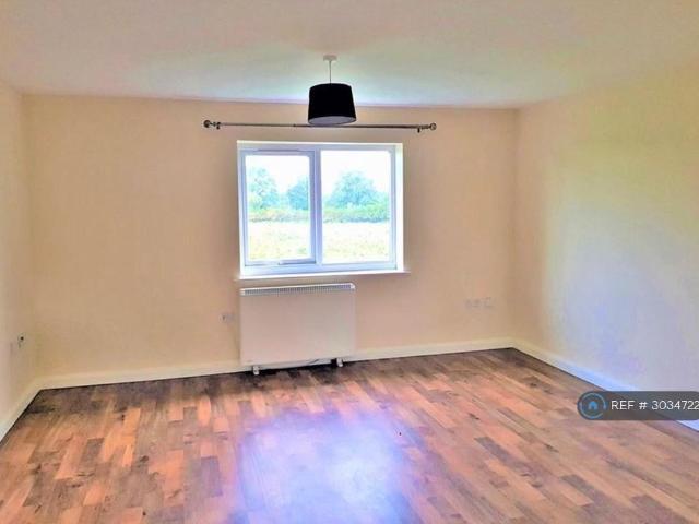 Apartment for rent in Wern, Weston Rhyn