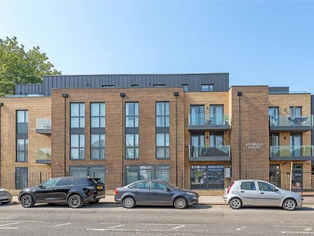 Flat for rent in London Borough of Croydon, Thornton Heath