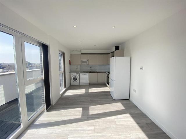 Flat for rent in Greater London