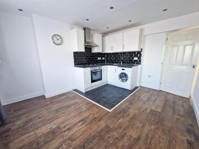 Flat for rent in Maryland, Isle Of Man