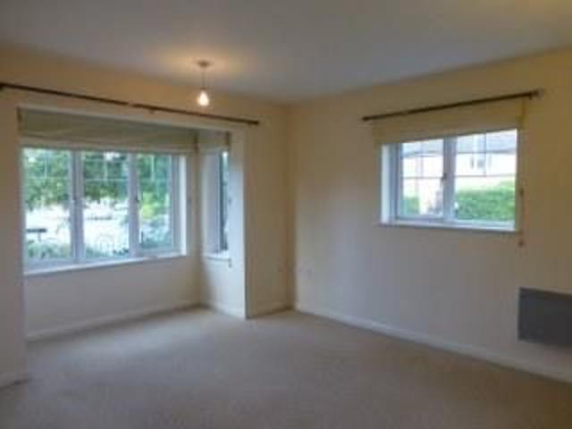 Apartment for rent in Overslade, New Bilton