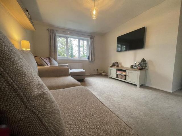 Apartment for rent in Batchworth, Hertfordshire