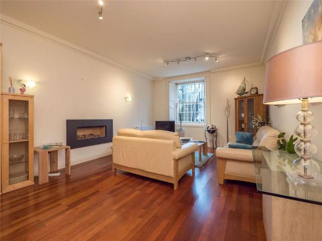 Apartment for rent in Canonmills, Scotland