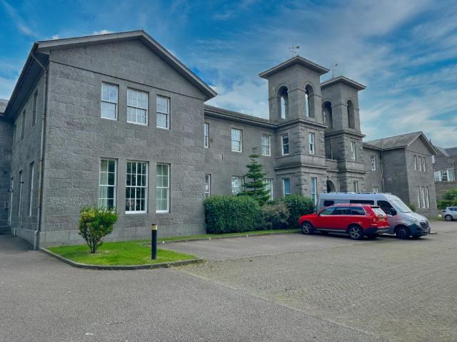 Flat for rent in Ballindoch, Scotland