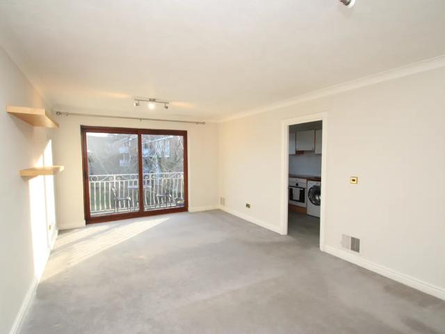 Apartment for rent in London Borough of Croydon, Greater London