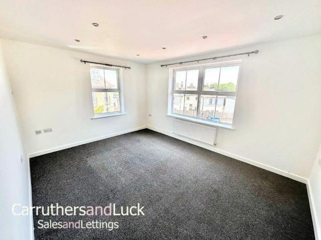 Apartment for rent in Mount Pleasant, Iford