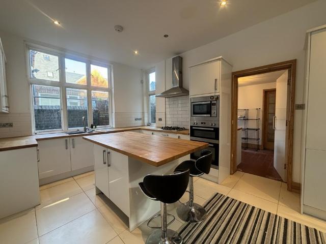 Flat for rent in Haddon, Isle Of Man