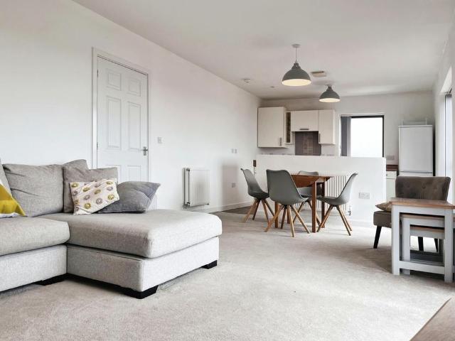 Apartment for rent in SA1 Swansea Waterfront, Nangreaves