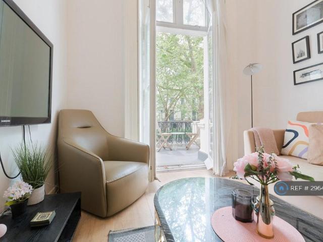 Flat for rent in Paddington, Greater London