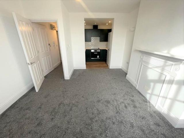 Apartment for rent in Aldrington