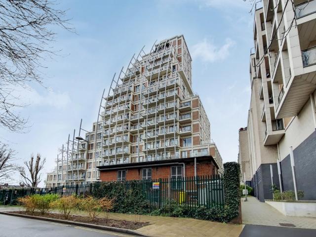 Apartment for rent in Norbiton, Greater London