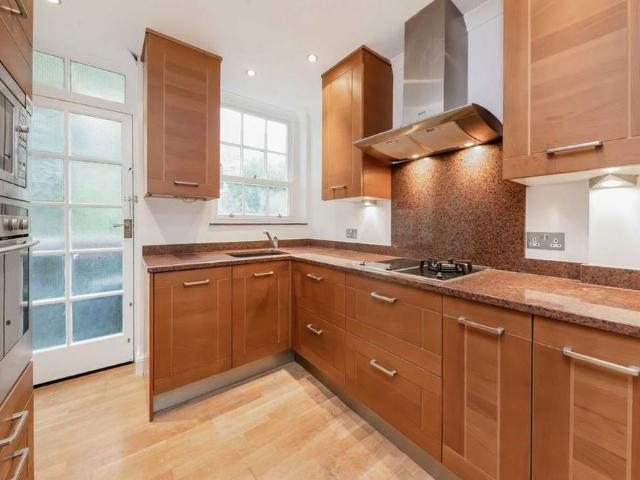 Apartment for rent in Highgate, Greater London