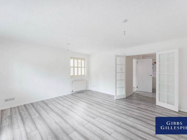 Apartment for rent in Gerrards Cross, Denham
