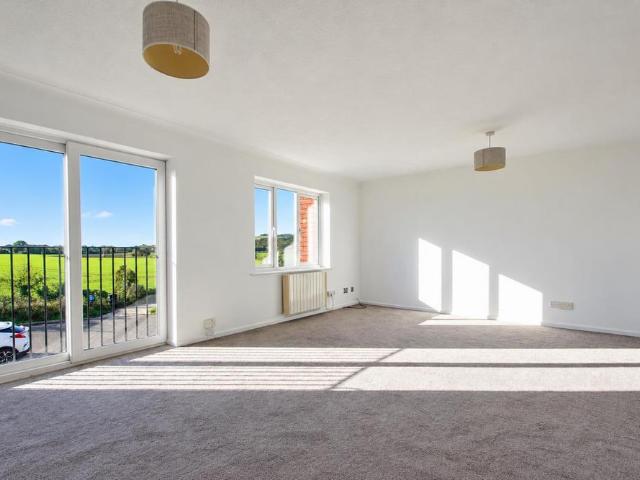 Apartment for rent in Goring-by-Sea, Worthing