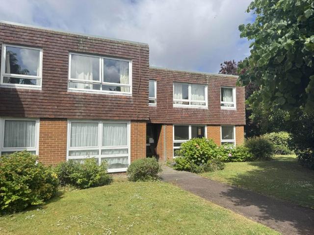 Flat for rent in Clapham, West Sussex