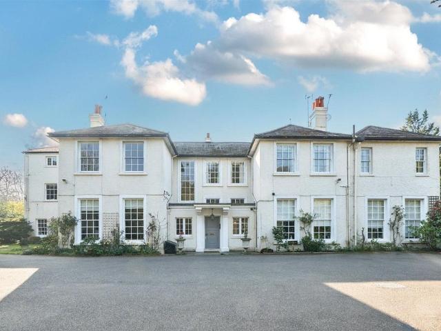 Flat for rent in Bromley, Hayes