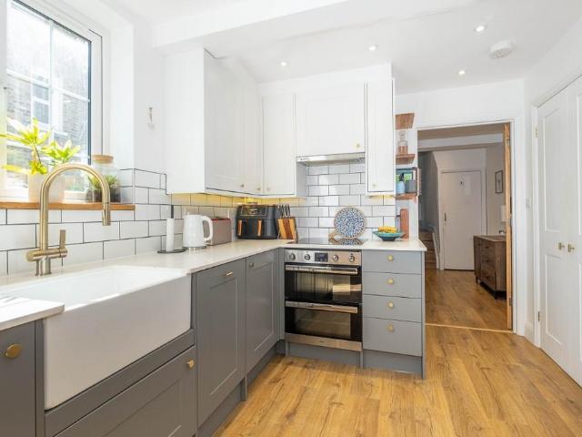 Flat for rent in Balham, Isle Of Man