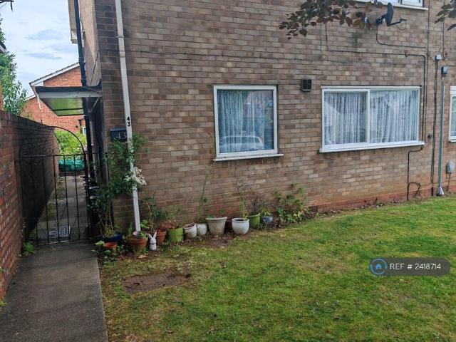 Flat for rent in Kings Heath, Wake Green