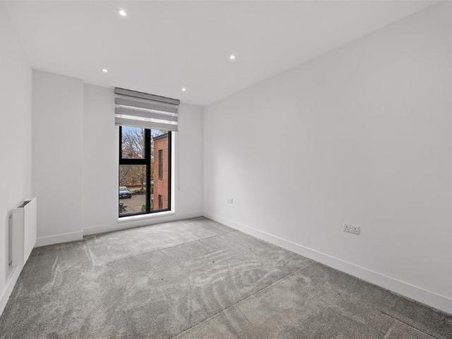 Flat for rent in Rodbourne, Swindon