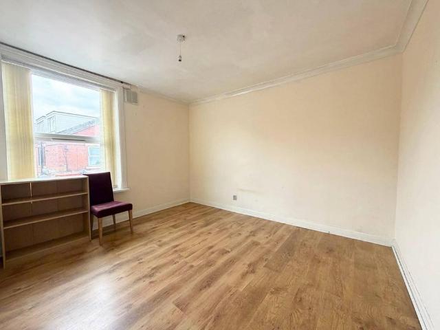Apartment for rent in Armley, West Yorkshire