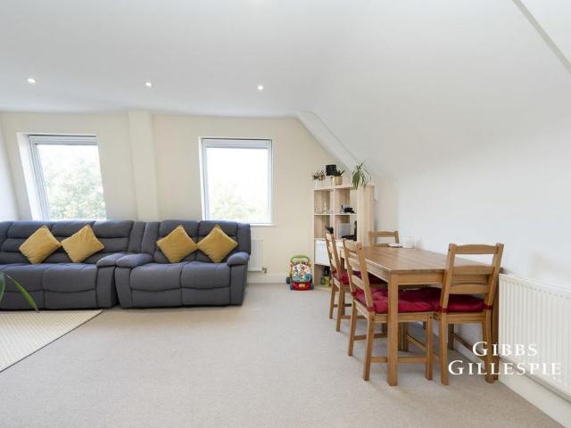 Apartment for rent in London Borough of Harrow, Greater London